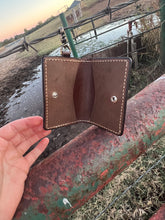 Load image into Gallery viewer, Key Chain Wallet

